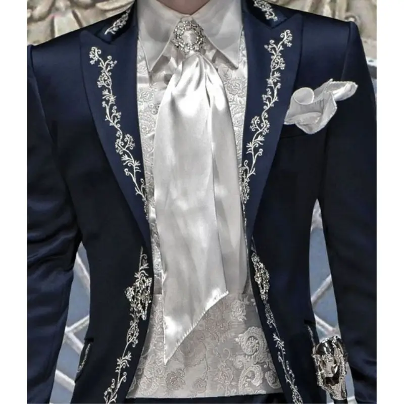 Últimos diseños de pantalón y abrigo azul marino bordado italiano de traje de los hombres Slim suave baile de graduación fiesta de cena hombres esmoquin 2 piezas
