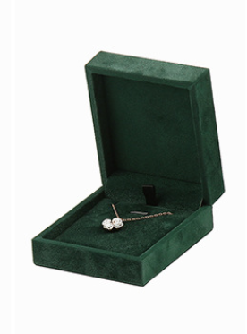 green pendant box