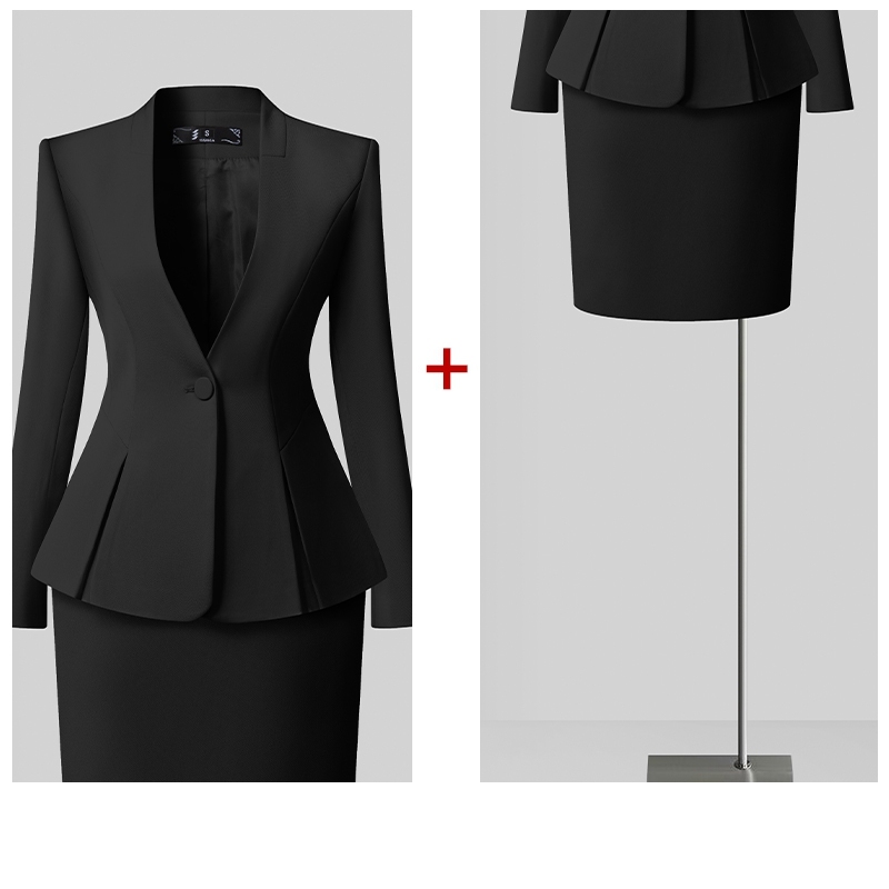 Noir (costume + jupe)