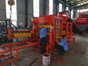 HondurasBrick Moulding Maker <strong>Machine</strong> <strong>Automatic</strong> <strong>Building</strong> Concrete <strong>Block</strong> Making <strong>Machine</strong> QTJ6-15 Full Production <strong>Line</strong> - Product Image 4