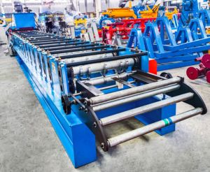 Revestimiento Self Lock Panel Rollform maschine für industrielle Anwendungen, die eine saubere und architekto nische erfordern. - Product Image 6