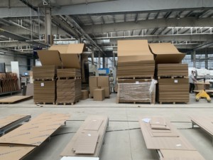 家具工場使用<span class=keywords><strong>Z</strong></span>型ファンフォールド輸送エンドレスファンフォールド段ボールシート