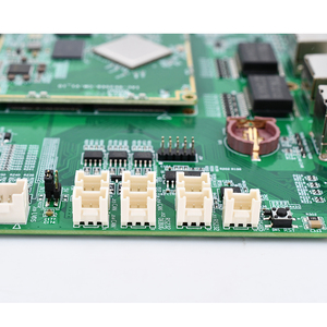 Kit de desarrollo integrado RK3568 4GB LPDDR4 + 16GB eMMC Android para sistemas de control industrial IoT Proveedor de placa profesional