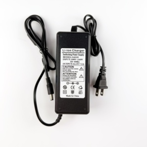 Adaptador de corriente universal 12V12A EU UK US AU con AC DC para múltiples dispositivos Entrada de fuente de alimentación de escritorio 110V/220V DC 12V12A - Product Image 3