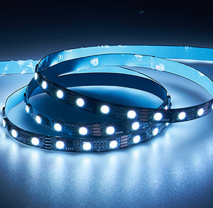卸売5V/12V/24V低電圧<span class=keywords><strong>LED</strong></span>カラフルなランニングライトストリップ屋外防水KTVバーカラフルなランニングライトストリップ