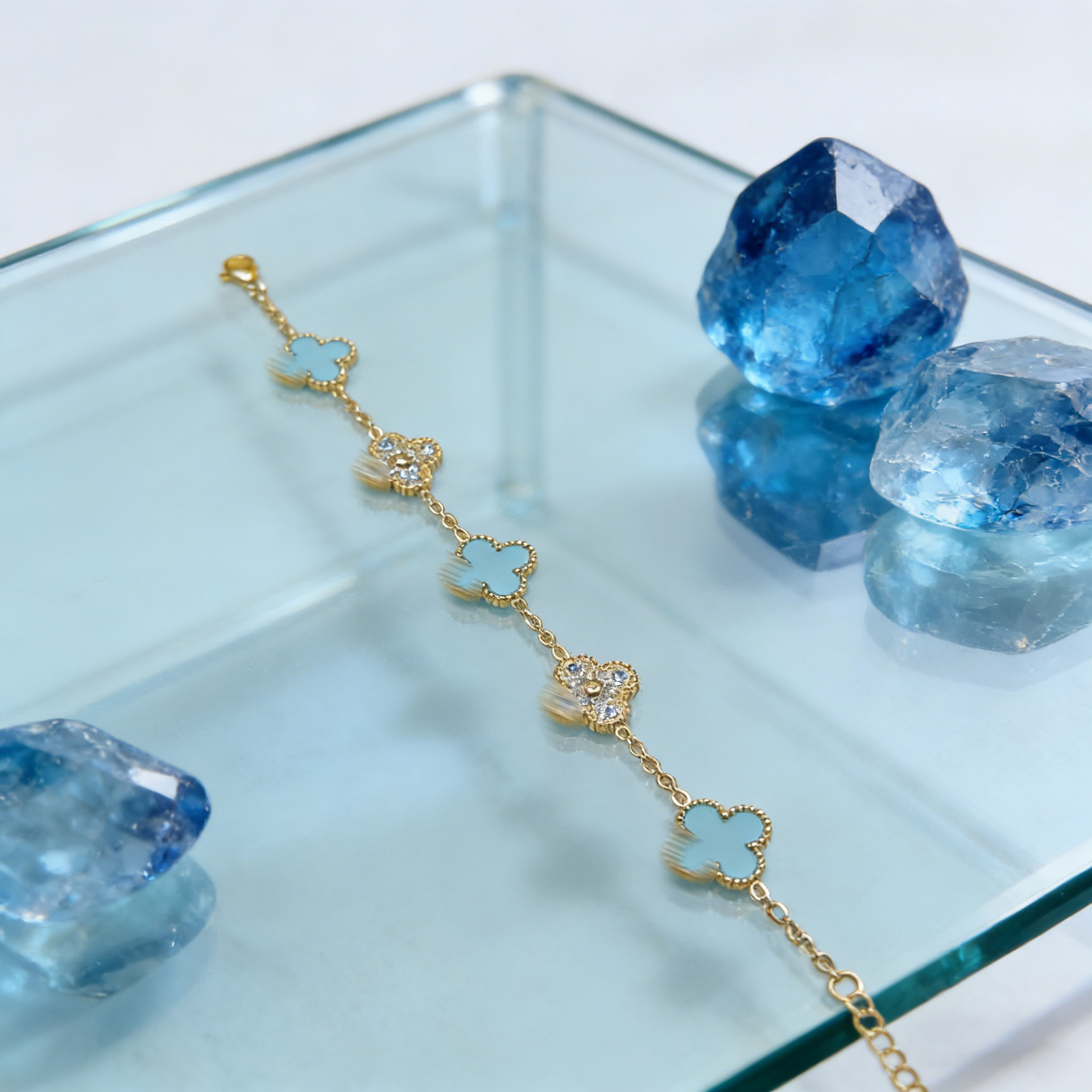 Oro Inter-diamante blu