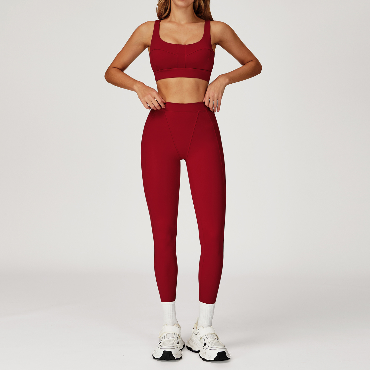 Soutien-gorge et leggings rouges