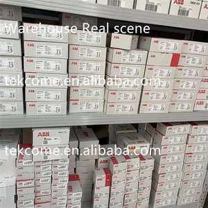 Un módulo de entrada/salida analógico BB AX522 1SAP250000R0001