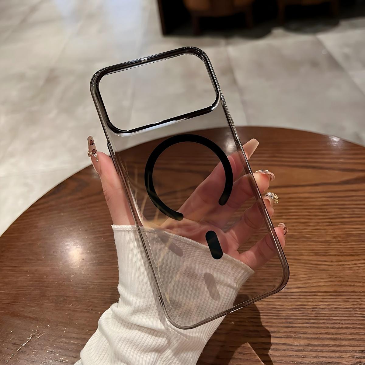 Translucent Black/Magnetic