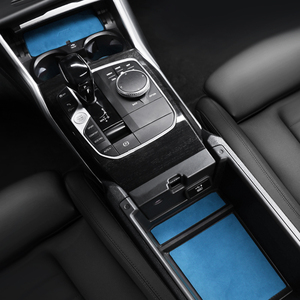BMW için G20 G22 4 serisi 2020-2022 Alcantara bardak tutucu Mat kaymaz Coaster araba saklama kutusu paneli trim krom çerçeve aksesuarları - Product Image 1