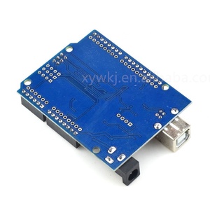 Hochwertige UNO R3 mit USB-Kabel-Entwicklungs platine ATmega328P CH340 CH340G Verbesserte Version