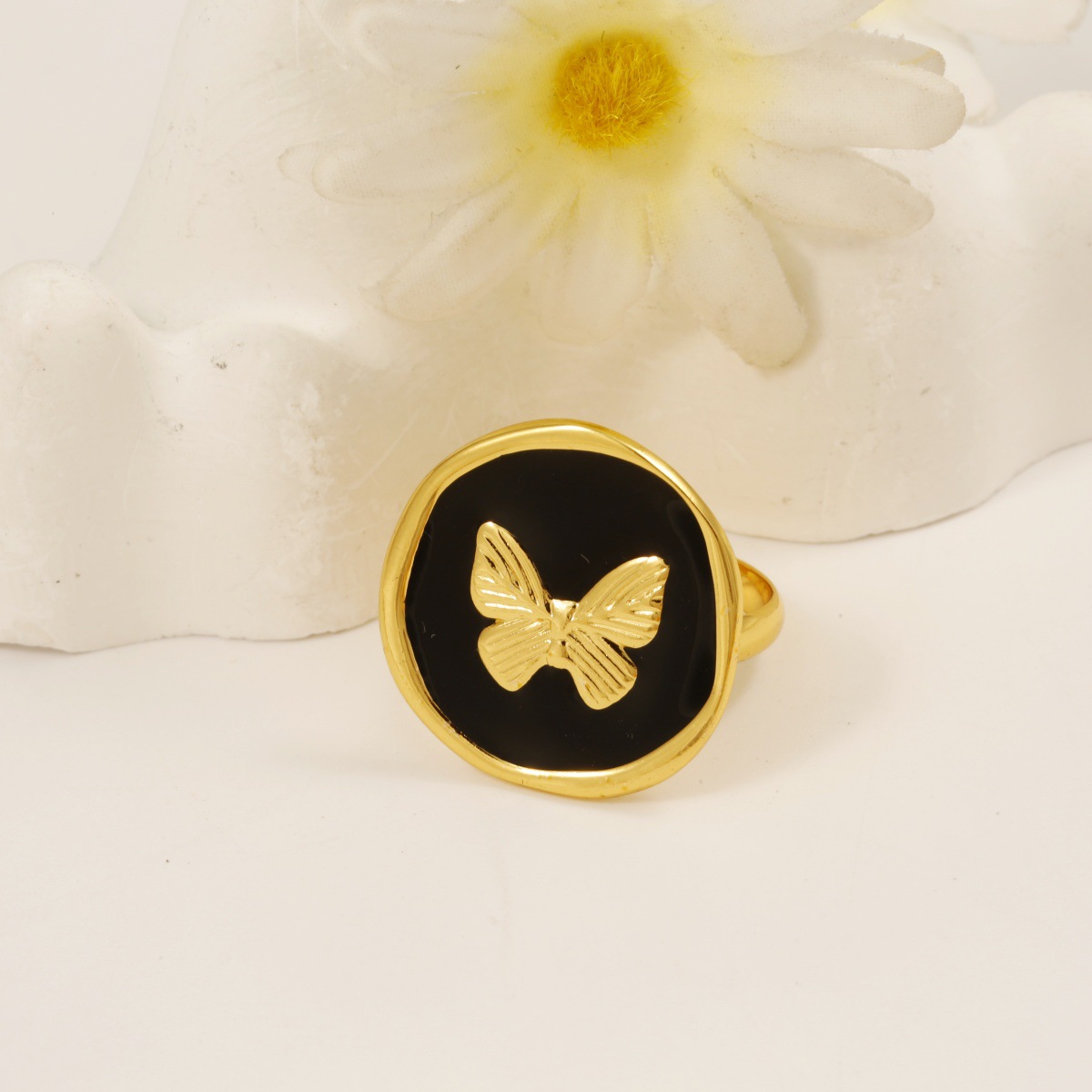 Butterfly 1 black
