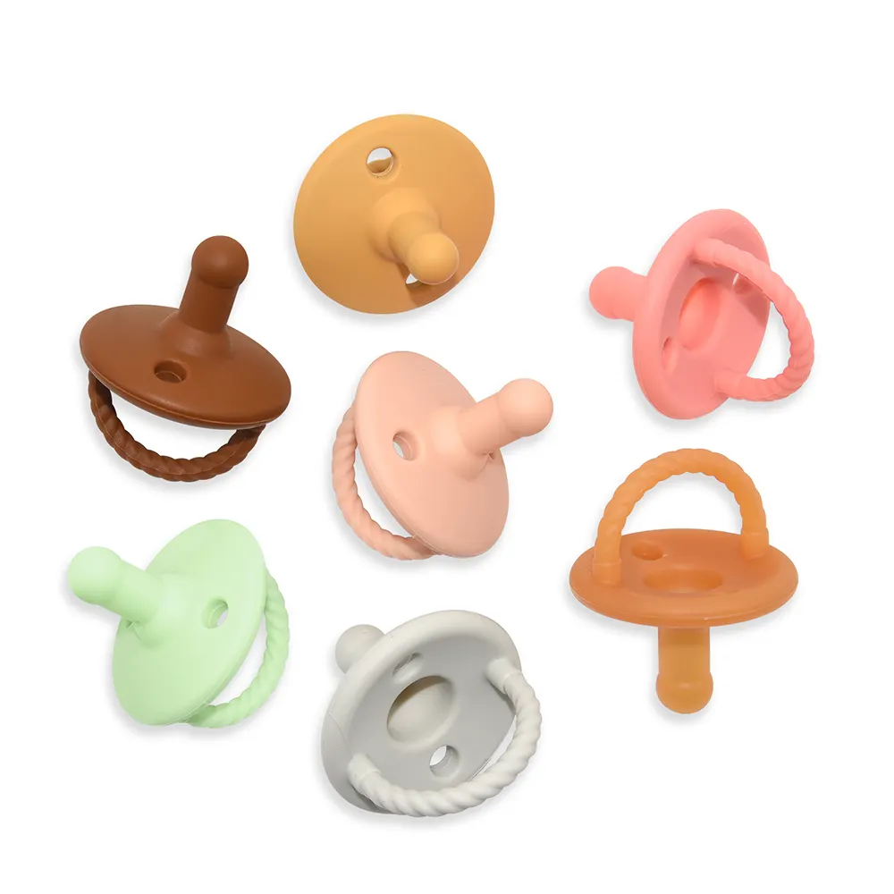 En gros sans BPA Silicone Sucette Ensemble Personnaliser Silicone Nouveau-Né Sucettes Sweetie Sucette Bébé Sucette