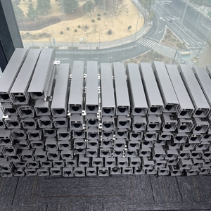Copper <strong>Busbar</strong> Grounding System Earthing <strong>Busbar</strong> Support 800A with Cable Trunking - Product Image 5