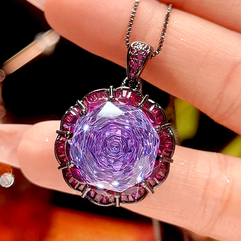 Purple pendant with box chain