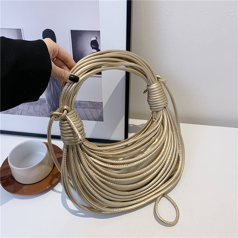 โกลเด้น