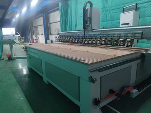 Acoustic Panel Nailing Machine with <strong>Computer</strong> <strong>Program</strong> for Processing Acoustic Panels up to 2700 mm <strong>in</strong> Length