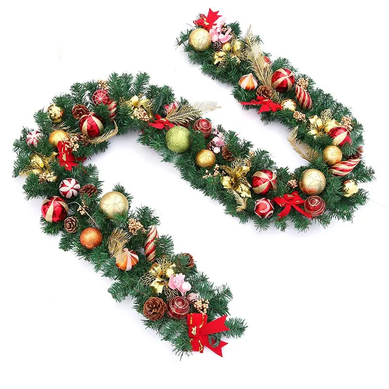 Christmas Garland 4