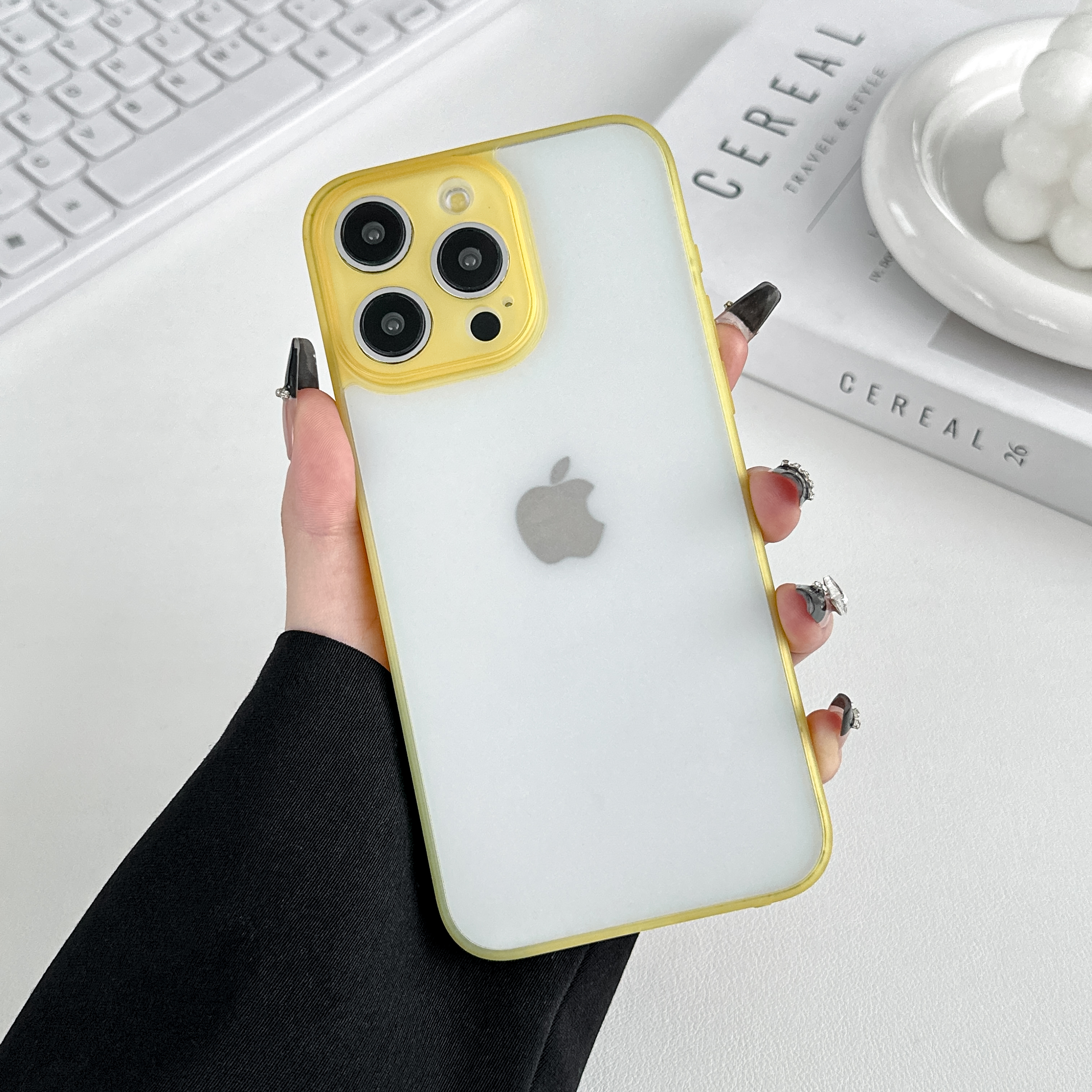 Jaune