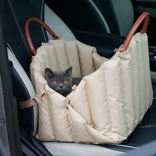 Tas pembawa hewan peliharaan portabel pabrik langsung kandang kucing dan anjing tas pembawa tujuan ganda lembut perjalanan mobil khusus dengan bantalan katun