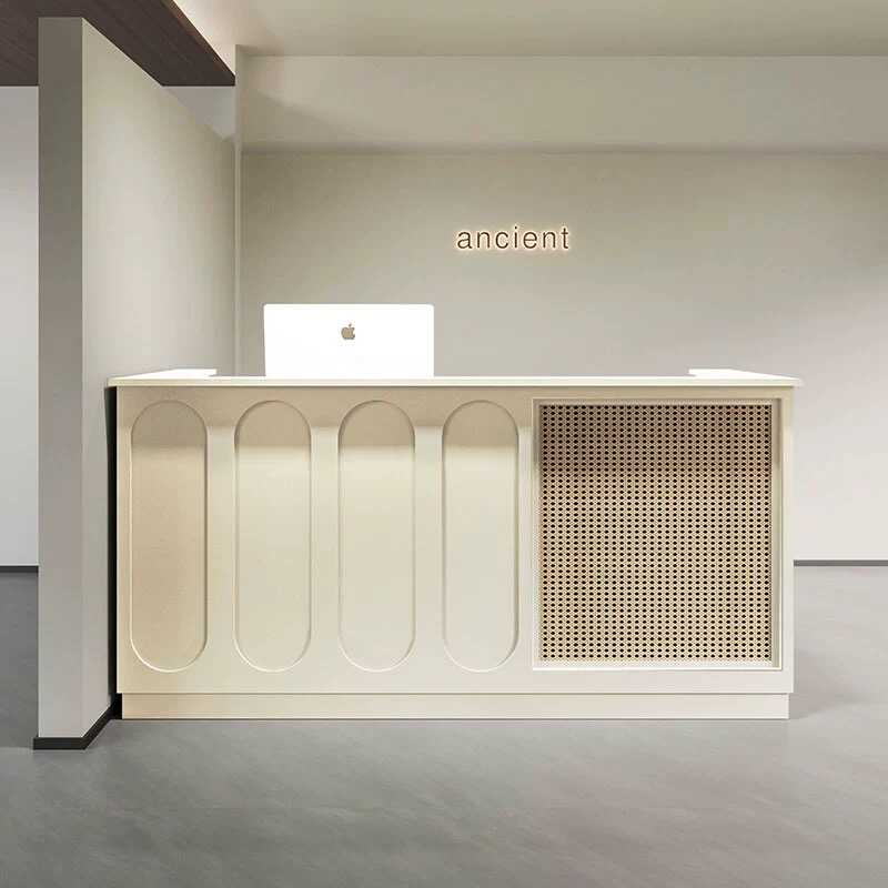 Vernice bianca crema