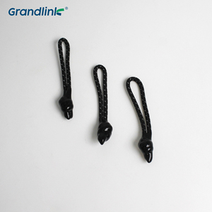 Çok şartname plastik ipuçları biter Polyester pamuk halat özel renk silikon kauçuk fermuar ucu renkli - Product Image 1
