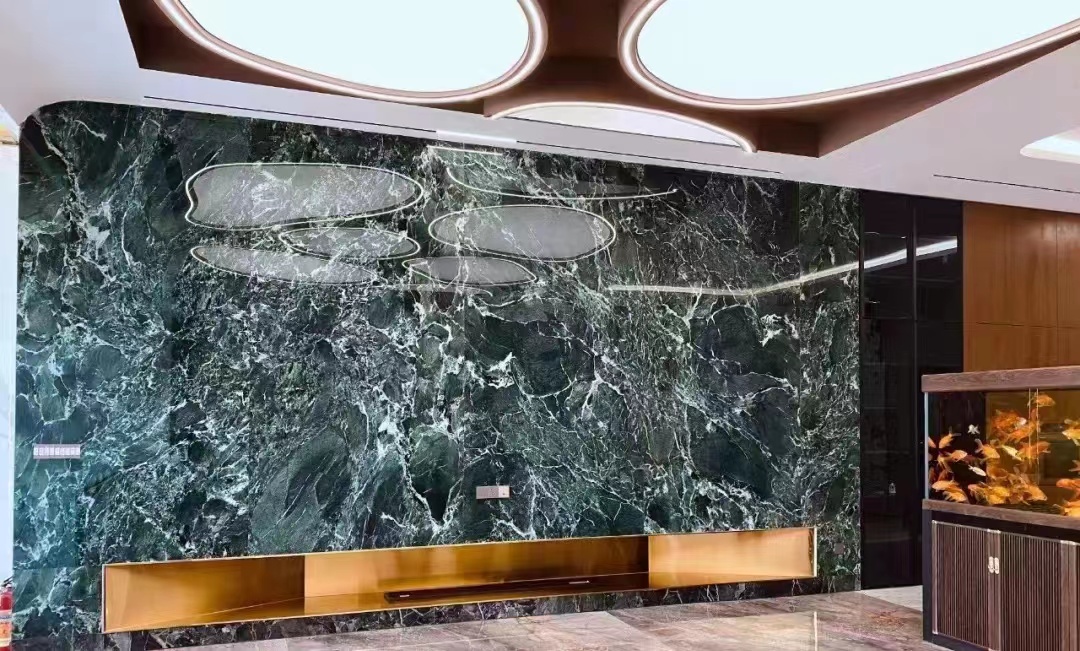 สีเขียว