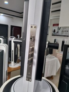 Dijital akıllı su geçirmez akıllı kilit parmak izi şifre kartı anahtarsız giriş için alüminyum ahşap çelik WiFi bağlantısı - Product Image 3