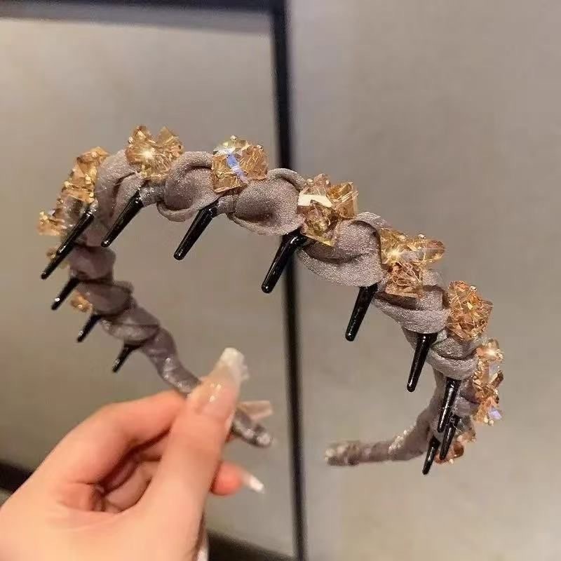 ทอง
