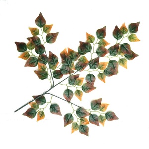 人工ブナの木の葉の茎シルクレッドグリーン3フォークブナの木の枝緑の植物壁花の装飾 - Product Image 5