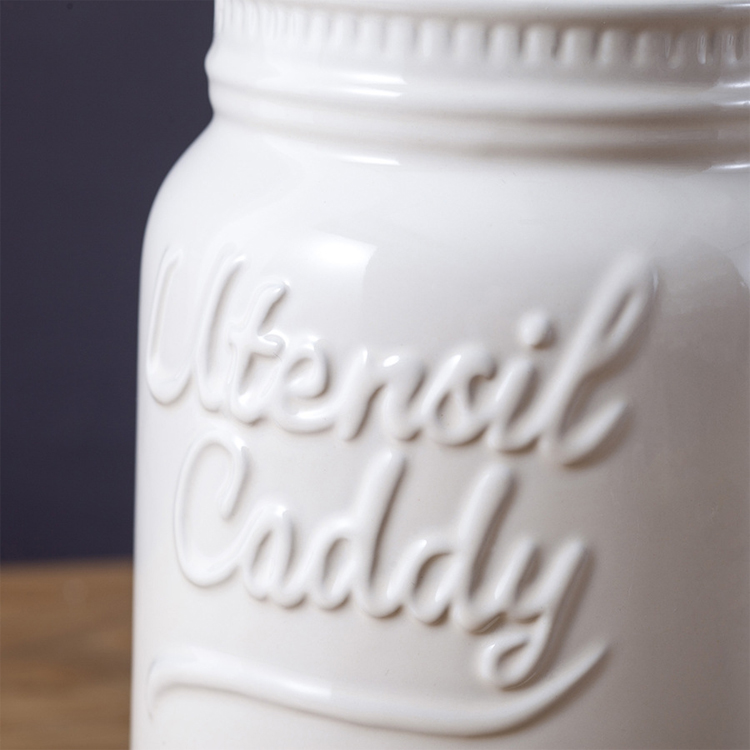 Ceramic sealed jar pure white creative embossed tea ceramic jar custom LOGO ceramic storage storage jar