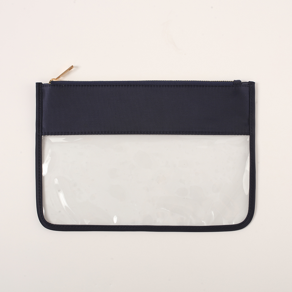 Pochette claire bleu marine