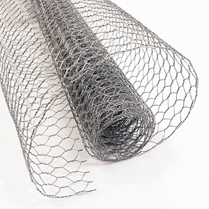 Anping County Xingpeng Galvanizado Pollo/Aves de corral/Conejo Malla de alambre Soldadura hexagonal Precio competitivo para exportación africana - Product Image 1