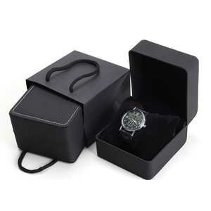 Nhà máy cung cấp biểu tượng tùy chỉnh sang trọng đồng hồ bao bì hộp cao cấp PU da đen đỏ hộp đồng hồ với gối - Product Image 6