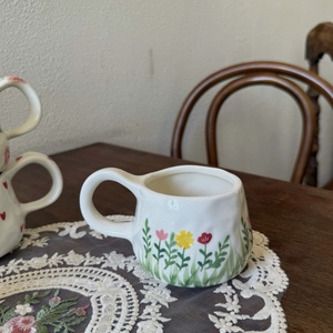 2025新款手绘不规则花卉设计陶瓷咖啡杯热卖创意手工陶瓷 - Product Image 5