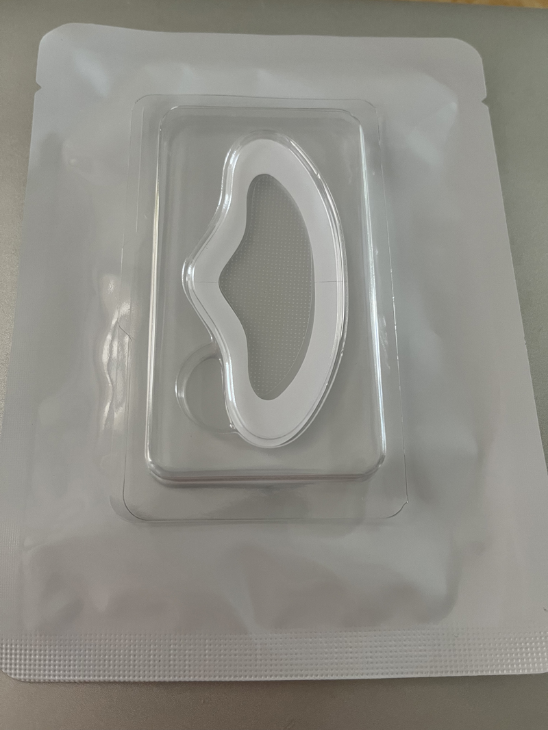 Patch microneedling pour le front