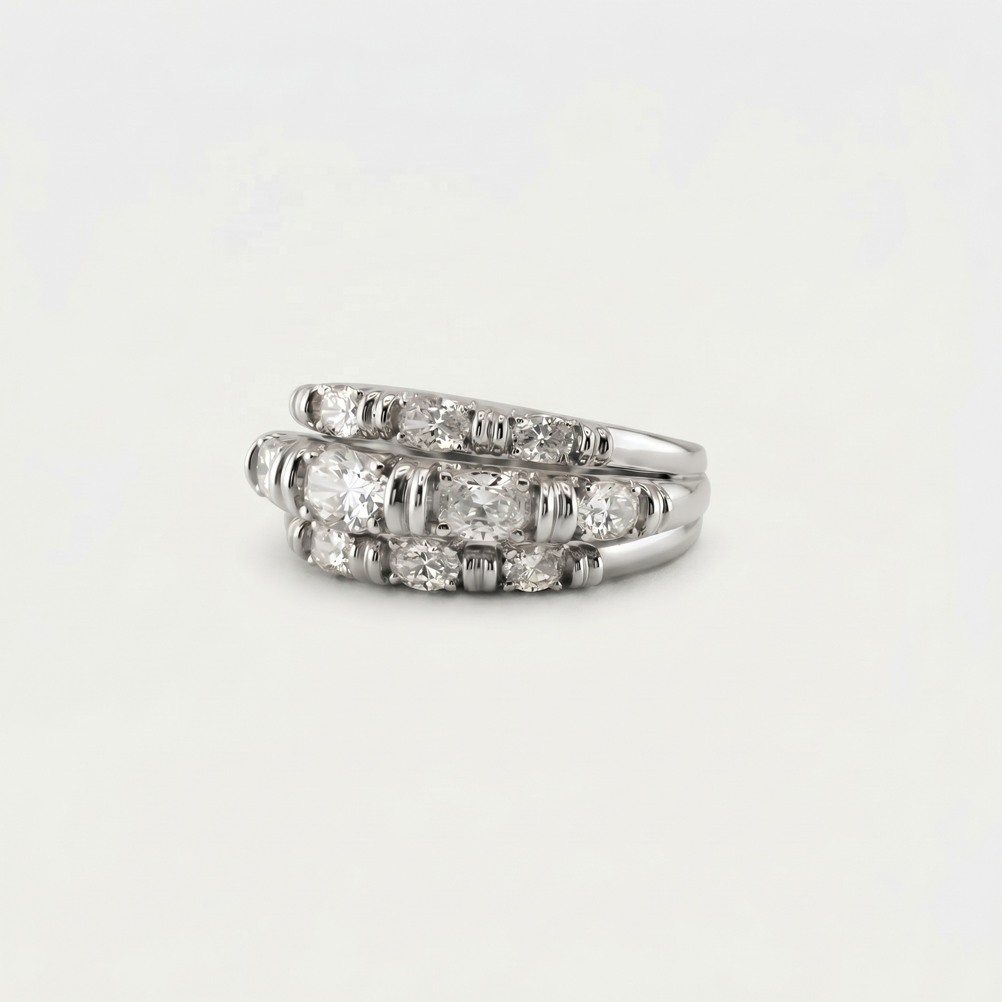 Colorless / White Gold