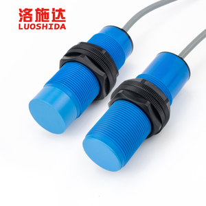 Sensor de proximidad capacitivo M12 de salida PNP NPN no blindado para detección de no metales