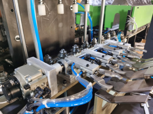 Good Quality Semi Automatic Pet Plastic <strong>Bottle</strong> Stretch <strong>Blow</strong> Molding <strong>Machine</strong>