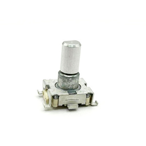 Encoder EC11 Encoder incrementale rotativo a 360 gradi Encoder incrementale SMD da 11mm con interruttore a pressione D albero 15 PPR - Product Image 5