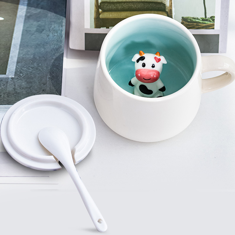 Petite vache (avec couvercle et cuillère)