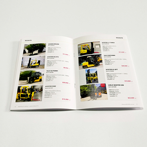 แผ่นปูเตียงพิมพ์ลายนิตยสารใบปลิวแบบพับได้สำหรับใช้ในธุรกิจงานสั่งทำ - Product Image 1