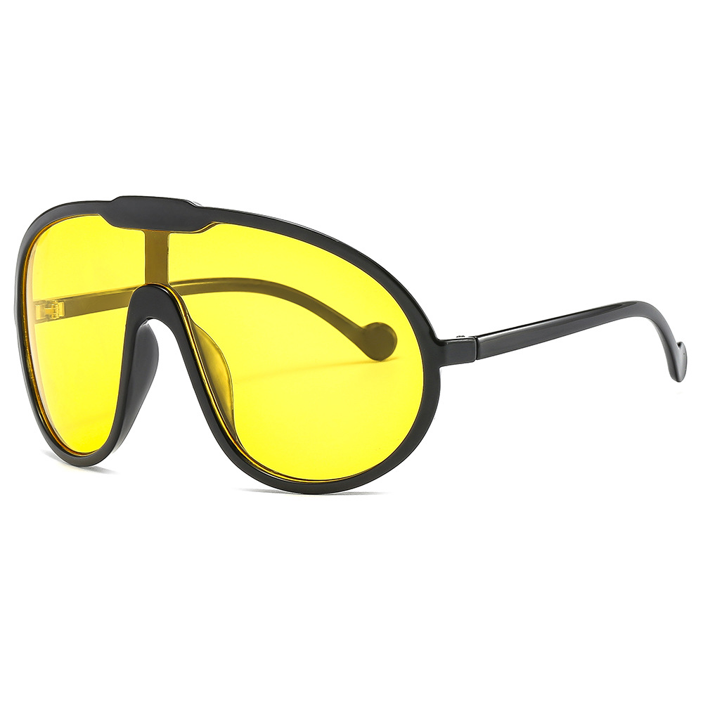 C4 Yellow