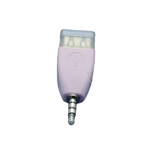高保真和抗干扰USB 2.0女性到3.5毫米插孔公音频转换器适配器用于汽车MP3