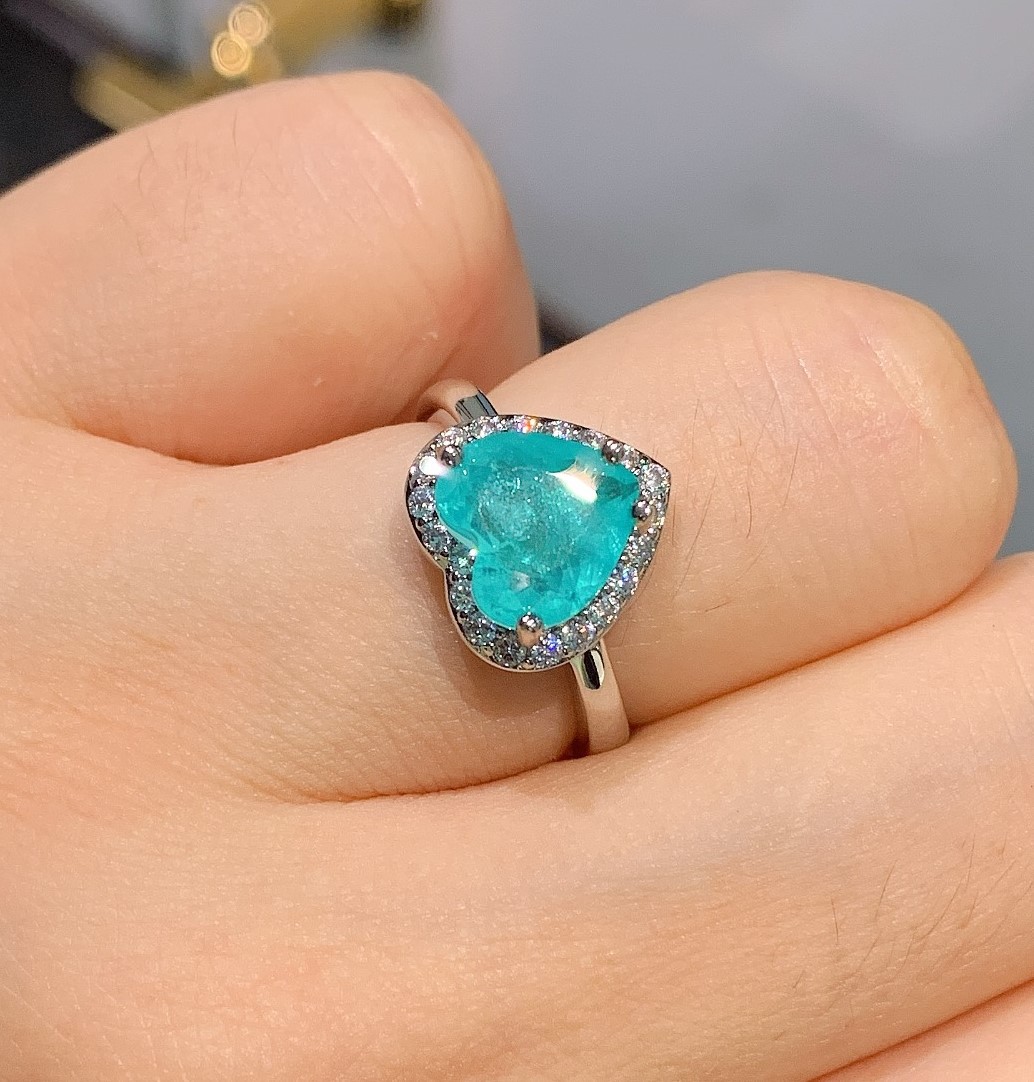 Lake blue Live slogan ring