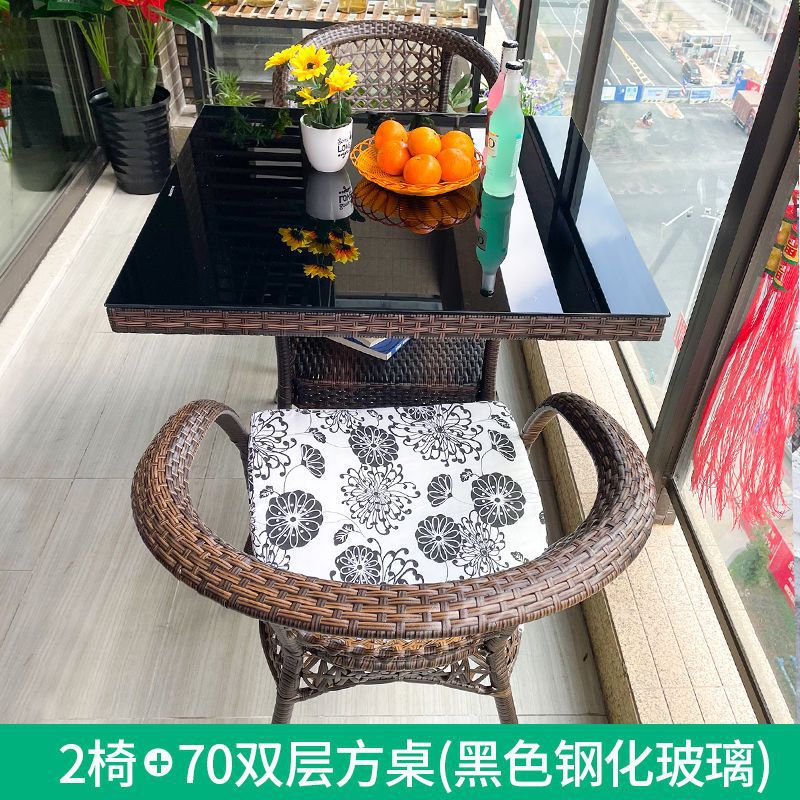 2 chaises 70 double table carrée