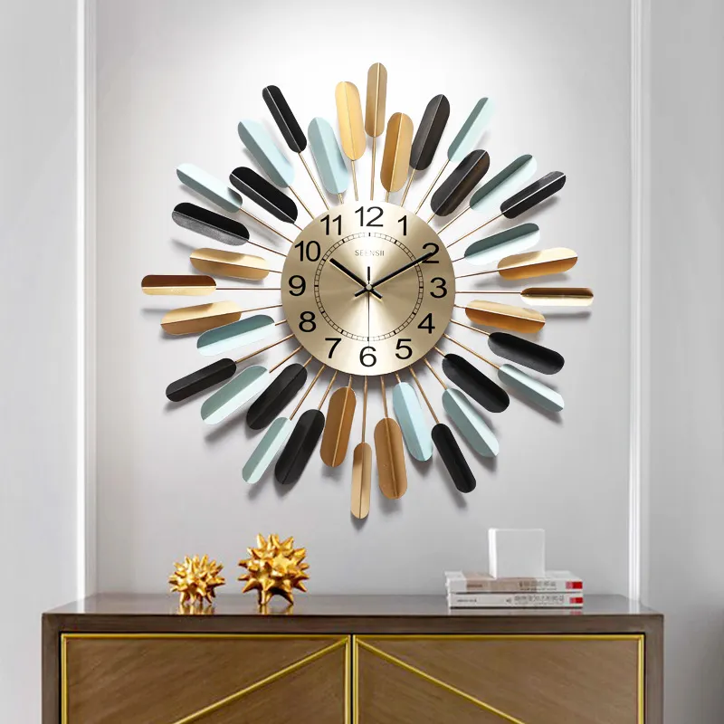 Relógio de parede espelhado de metal, relógio eletrônico de penas para decoração de casa, sala de estar, decoração de parede