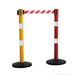 Vip yolu kalabalık kontrolü kuyruk güvenlik seti geri çekilebilir bariyer kemer stanchions, krom klipsler ile payanda halat - Product Image 1