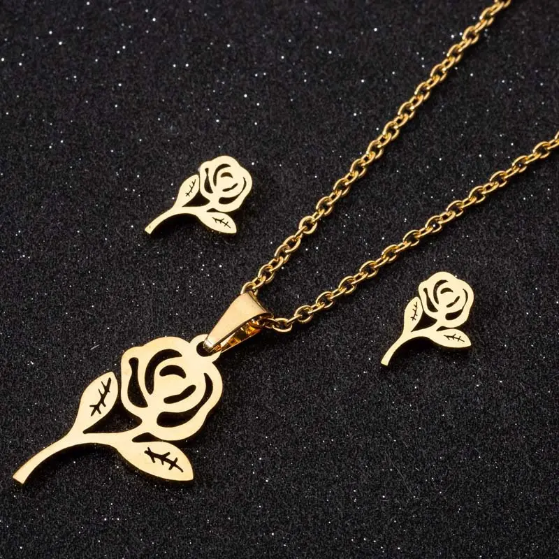 Conjunto de collar y pendientes de acero inoxidable con forma de flor para mujer, juego de tres piezas, joyería chapada en oro de 18k