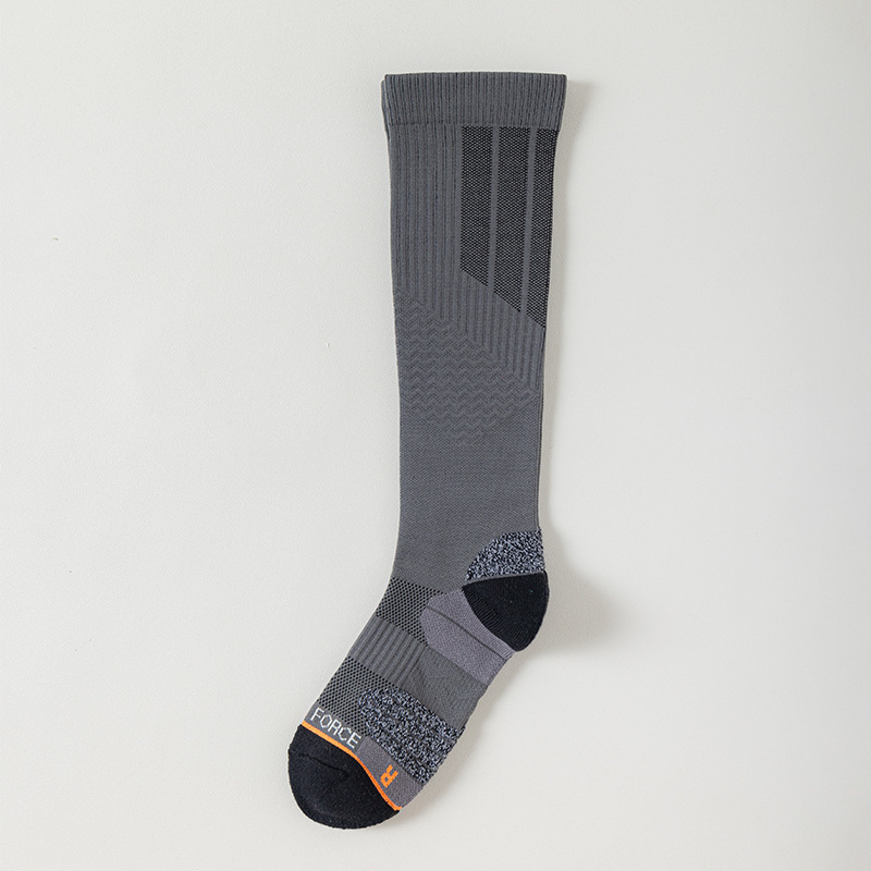 Gris oscuro